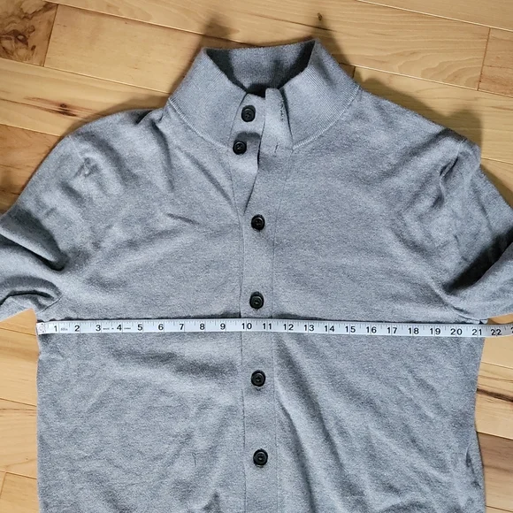 Banana republic light grey cardigan L - Picture 4 of 5